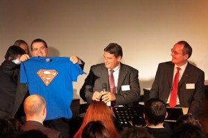 5-gekko-it-superman